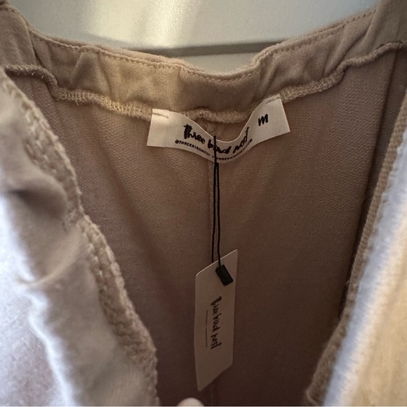 NWT size MEDIUM Three Bird Nest “on repeat open back ruffle jumpsuit” - Picture 5 of 8